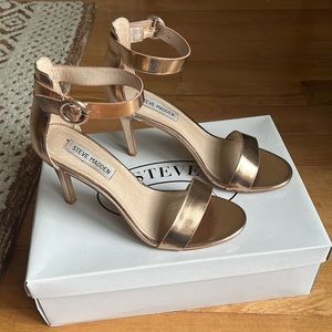 Steve Madden Born Rose Gold Heels